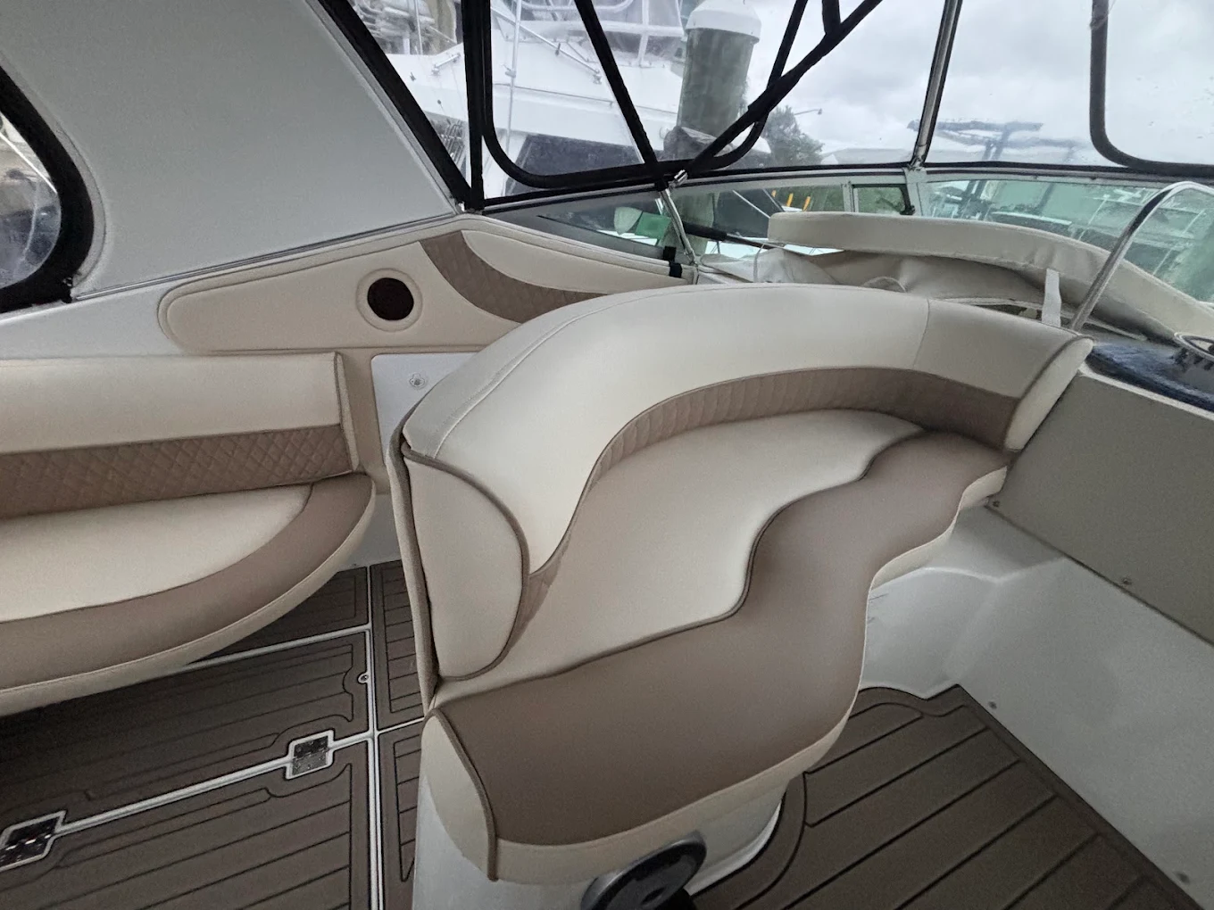 Cream and tan cruiser cockpit seating
