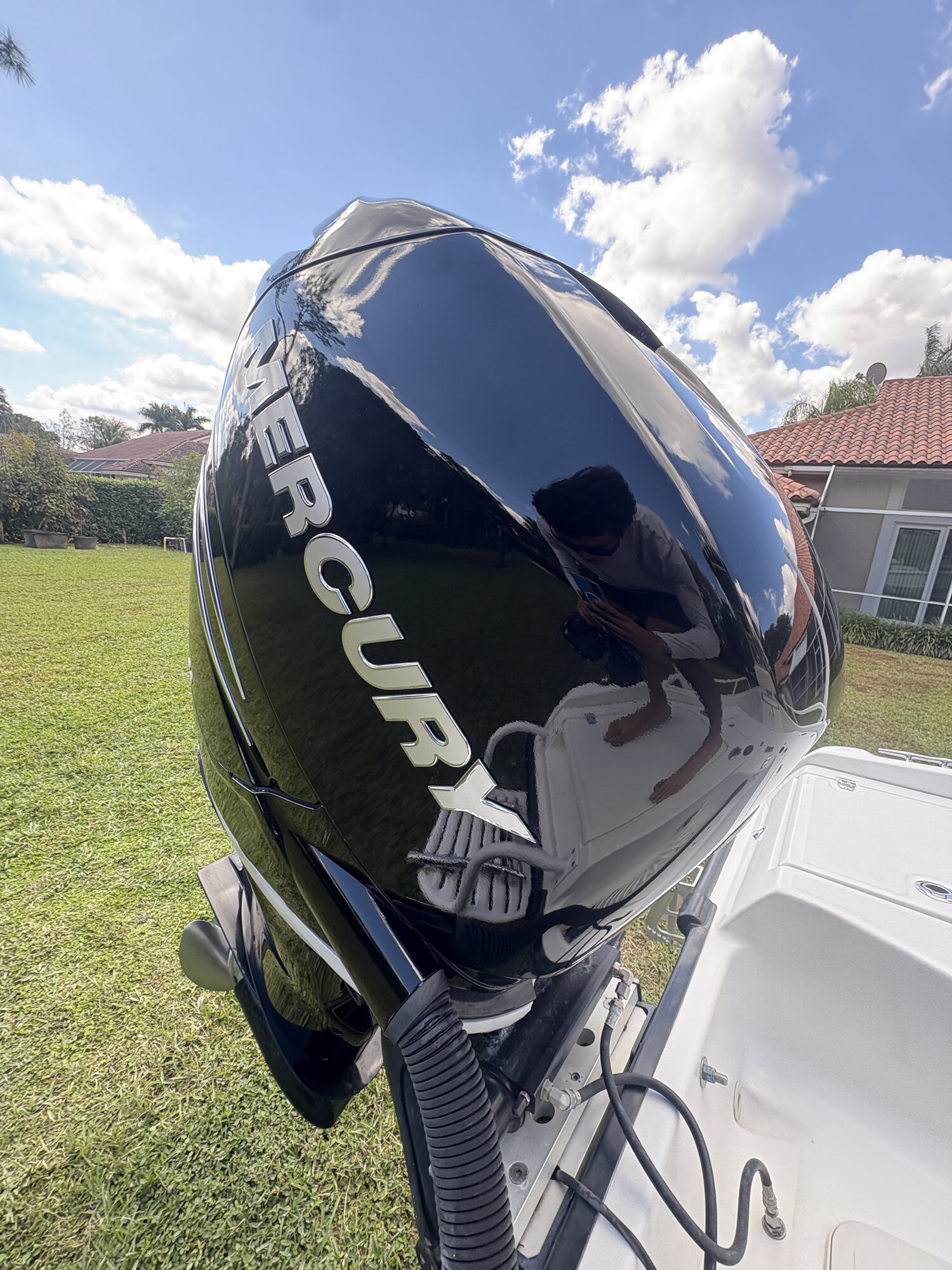 Outboard cowl polish after detailing